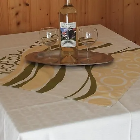 Apartmanhaz Mediterran * Harkány