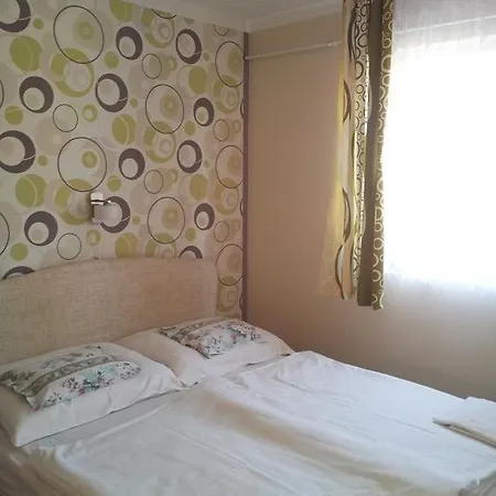 Apartmanhaz Mediterran * Harkány