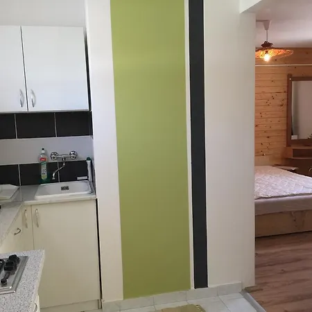 Apartmanhaz Mediterran * Harkány