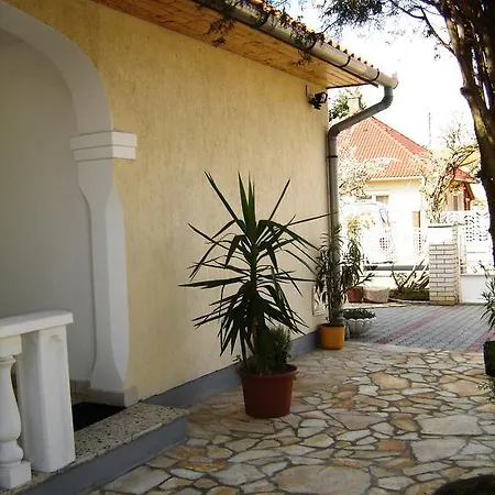 Apartmanhaz Mediterran Appartamento Harkány
