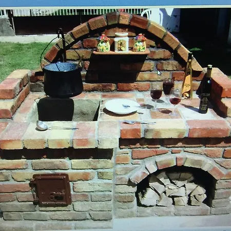 Apartmanhaz Mediterran